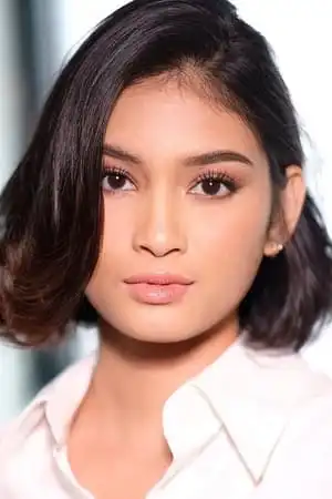 Maura Gabrielle